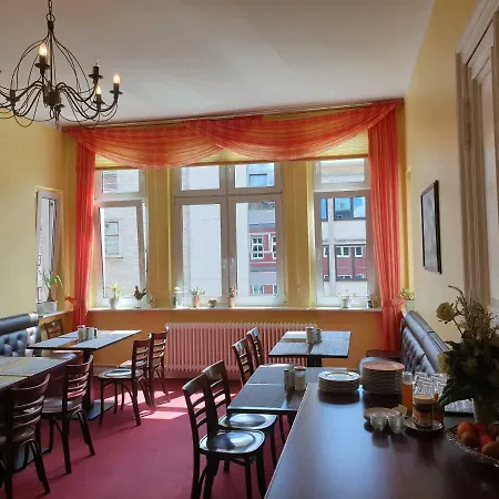 Hotel Fischer Am Kudamm 3*