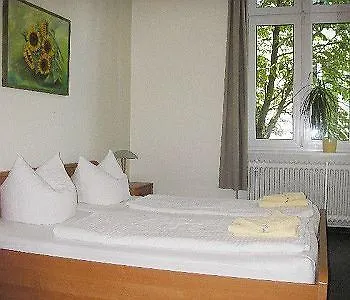 Hotel Fischer Am Kudamm 3*