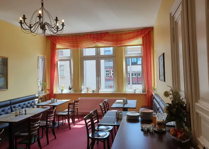 Hotel Fischer Am Kudamm 3*